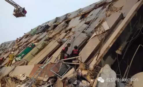 天災(zāi)無情人有情，祈福臺(tái)灣高雄早日度過難關(guān)