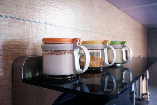 頂部置物臺設計