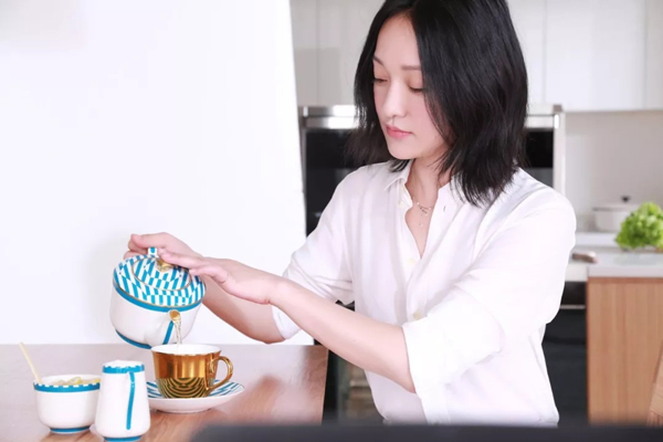 藍炬星集成灶品牌代言人——周迅