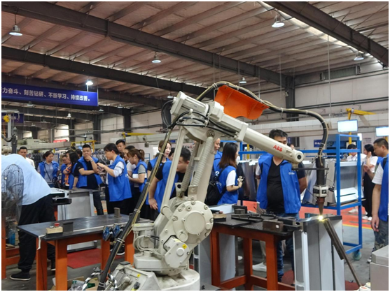 藍炬星集成灶提供售后機器講解