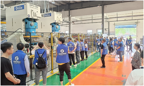 藍炬星集成灶加盟模式的特點是什么？