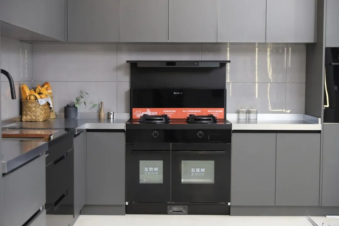 廚力UP↑ 小白逆襲“星級(jí)大廚”